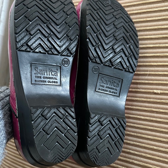 Sanita Pink Women's Clogs - Picture 6 of 6